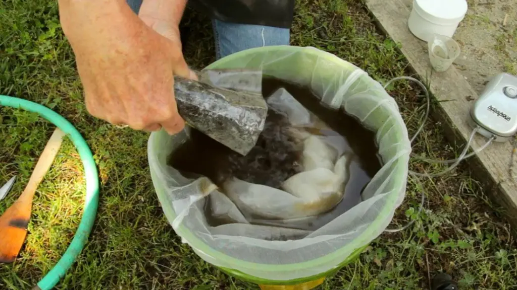 composttea oneversion 1280x720 d19dd83d fa75 47c5 af86 3eeaf667313d