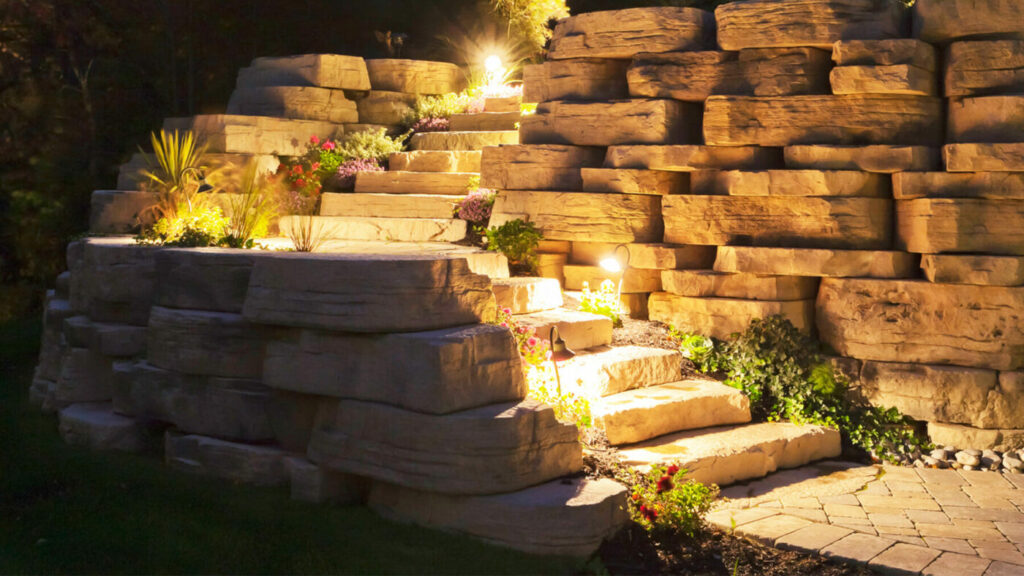 step low voltage landscape lighting 1400x788 1